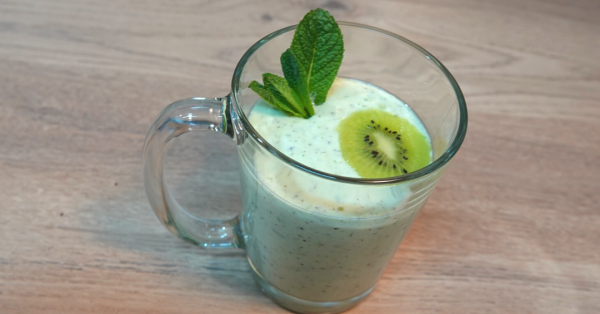 Smoothie kiwi yaourt grec card