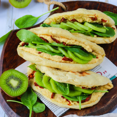Pain pita au kiwi carre