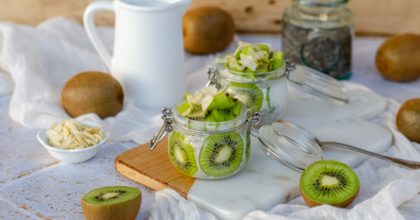 chia pudding lait d'amande et kiwi card